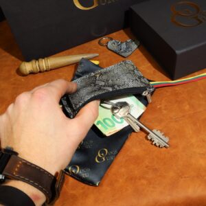 Lietuviška Odinė piniginė raktinė kortelių dėklas, Lietuviškos odinės piniginės raktinės kortelių dėklai, Odos Guru rankų darbo maža raktinė, raktinės